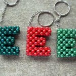 chaveiro letras missanga - artesanatobrasil.net