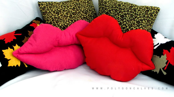 almofadas-diferentes-boca