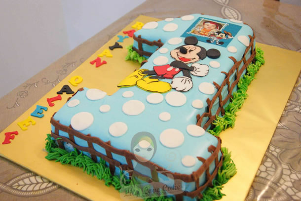 bolo-do-mickey-numero-um